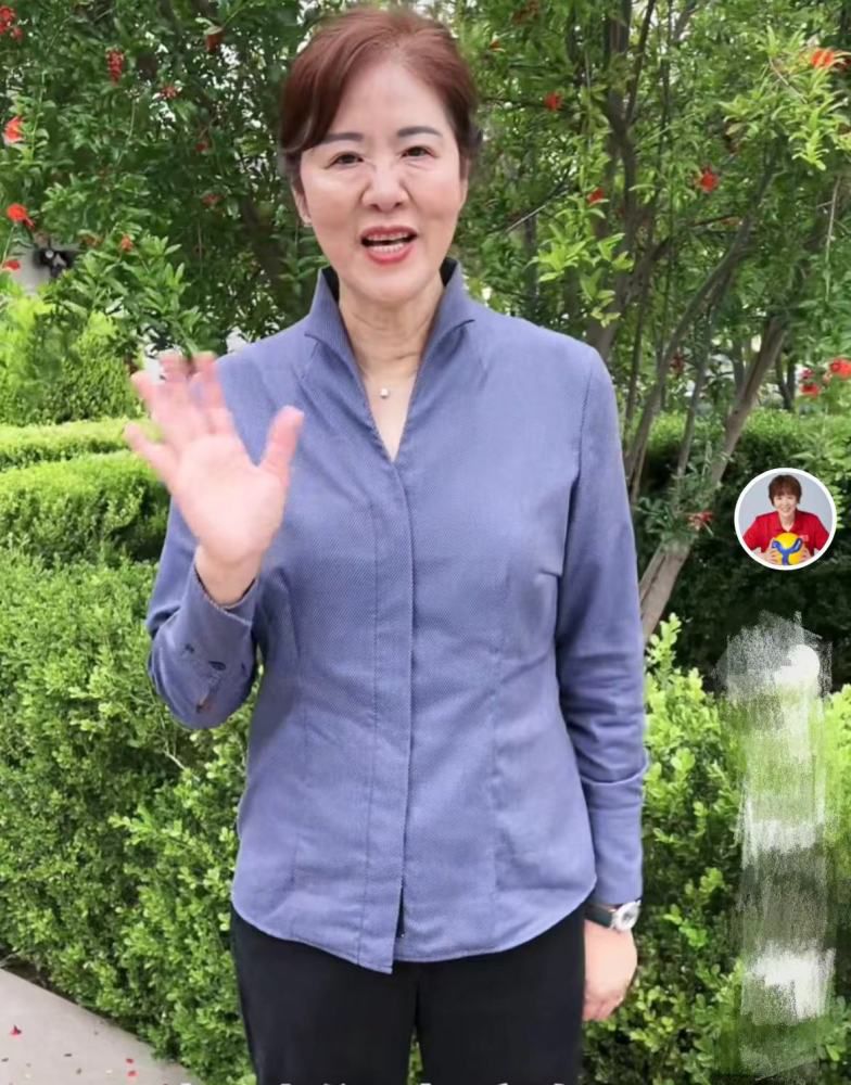 眼看要睡觉了，马岚便冷声对克洛伊说道：你给我按到明天早晨，要是敢偷懒，看我不打死你。
